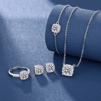 Ensemble de bijoux ACME élégant en cuivre et laiton, flocon de neige, ton argenté, flocon de neige brillant, accents de zircon, bijoux tendance pour femmes