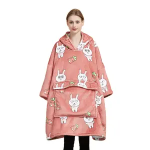 2022 Giant Pocket Design Soft Warm Women Winter Sherpa Hoodie Blanket For Adult Polyester Printed Oversize Blanket Hoodie