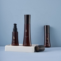 Forme Unique bouteille de pompe de pulvérisation de Lotion PETG en plastique de haute qualité avec capuchon incliné emballage cosmétique mince