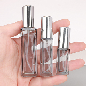 ขวดน้ำหอม5ML10ML ขนาด20มล. ขวดสเปรย์น้ำหอมแก้วสีเทาเหลี่ยมโปร่งแสงเกรดสูงแบบพกพา - Product Image 2