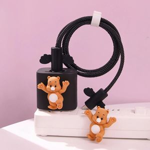 Funda de protección de cable de datos de oso lindo adecuado para <span class=keywords><strong>cargador</strong></span> de <span class=keywords><strong>Apple</strong></span> <span class=keywords><strong>20W</strong></span> fundas de cabeza de <span class=keywords><strong>cargador</strong></span> de teléfono móvil para <span class=keywords><strong>IPhone</strong></span> <span class=keywords><strong>11</strong></span> - Product Image 6