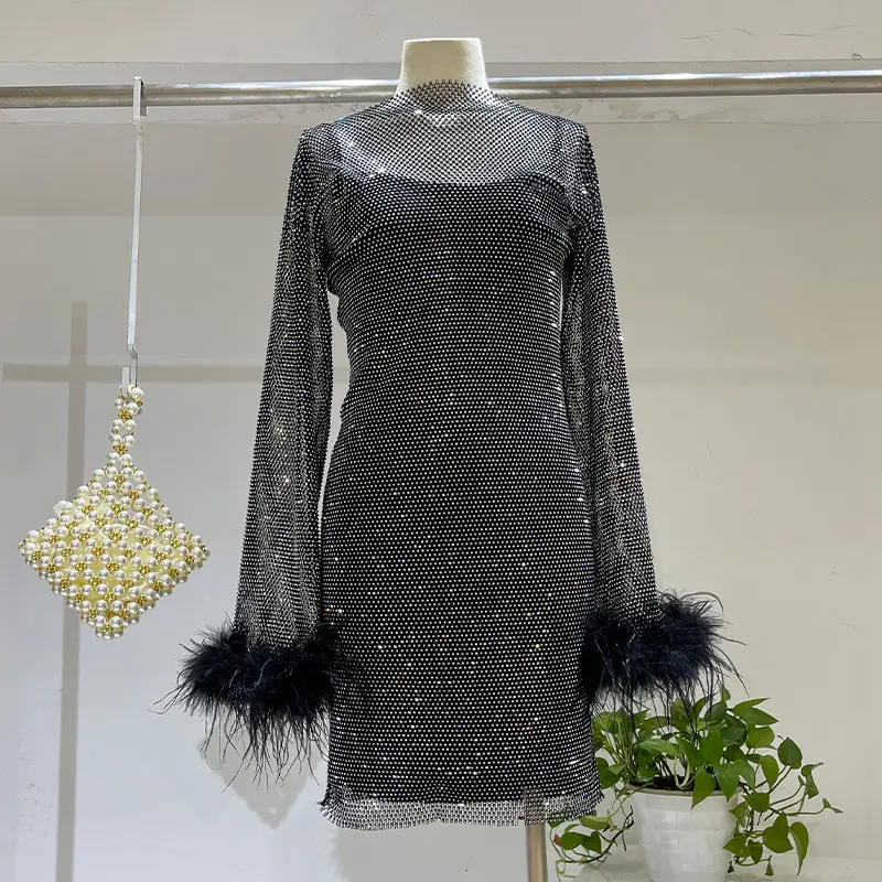 Модное платье миди, прозрачное Сетчатое Привлекательное платье с перьями, приталенное облегающее платье-рубашка с длинным рукавом, платье со стразами