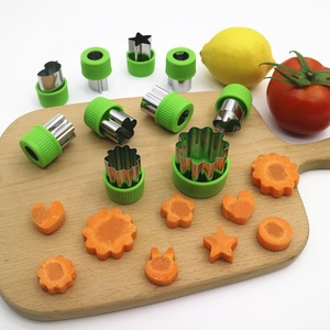 <span class=keywords><strong>Emporte</strong></span>-pièces en forme d'animaux, de fleurs, de cœurs, de légumes, de fruits, de dessins animés, pour sandwichs, biscuits, moules pour enfants - Product Image 5