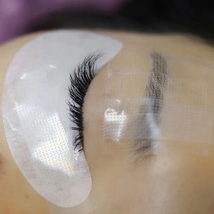 Wholesale Packing <b>Adhesive</b> Eyelash Tape Breathable Sensitive Skin Under Eye Color Paper Tape for Eyelash Extension Tape - Product Image 3