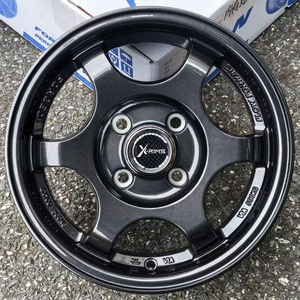 Cerchi X-RIMS 6x114.3 da 13-17 Pollici, Grigio Canna di Fucile, 6 Razze, 6 Fori per Suzuki Jimny - Product Image 2