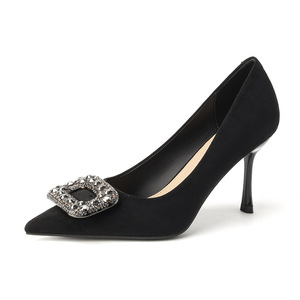 Escarpins anti-dérapants à talons hauts pour femmes Sexy Black <span class=keywords><strong>Suede</strong></span> Rhinestone Not Tire Pointed Stiletto Closed Design for Wedding Bridal Party - Product Image 5