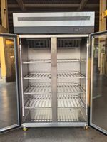 Réfrigérateur vertical pour boissons / Vitrine réfrigérée 5 étagères, porte vitrée