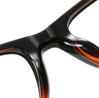Lunettes de soleil 2026TR en gros, monture transparente à motif ambre, ultra légères, multicolores, monture de lunettes de soleil tendance