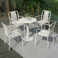 Ensemble table et chaises colorées d'extérieur, terrasse, chaises en alliage d'aluminium imperméables, meubles de table et chaises pour restaurant