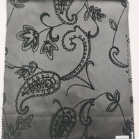 Tissu en similicuir PU imprimé effet broderie, avec support tricoté, 300 GSM, résistant à l'usure, épaisseur 0,6 mm, design élégant, à prix abordable