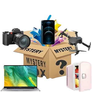 Lucky Electronics Mystery Box Relojes inteligentes <span class=keywords><strong>de</strong></span> alta calidad y auriculares populares Auriculares Venta caliente 3C Productos electrónicos - Product Image 4