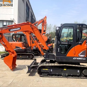 รถตักดินตีนตะขาบ DOOSAN DX60-9C มือสอง รถตักดินขนาดเล็ก DX60 พร้อมหัวขุดดิน รถขุดไฮดรอลิกขนาดเล็กสำหรับขาย - Product Image 3