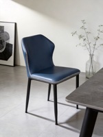 Chaise de salle à manger en cuir confortable et minimaliste, style italien, mobilier de salle à manger de luxe léger