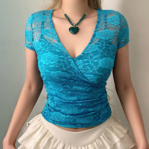 ชุดเซ็ตเสื้อยืดซีทรูแต่งลูกไม้สองชิ้น เสื้อแขนสั้นน้ำหนักเบา สไตล์ลำลองสำหรับผู้หญิง ชุดเลเยอร์ใส่ซ้อนกันได้ ชุดเข้าเซ็ตทรงเข้ารูปสำหรับฤดูร้อน - Product Image 3