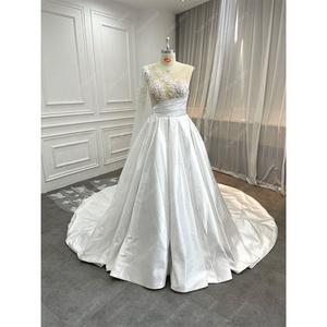 Imported Satin Ball Gown Pocket <strong>Chic</strong> Designer Beaded Lace Sequined <strong>Robe</strong> De Maried African Princess Real Wedding Dress With Wing