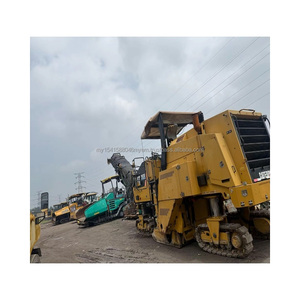 รถดันดิน CAT D8R ปี 2023 มือสอง ราคาดีที่สุด เครื่องจักรก่อสร้างหนัก พร้อมเกียร์ ปั๊ม และมอเตอร์ กำลัง 228 กิโลวัตต์ ขาย - Product Image 3