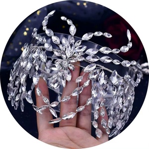 Vigne de cheveux en cristal strass argent pour femmes filles mariage accessoires de cheveux de mariée pour les mariées leur fête élégante postiche pour - Product Image 6