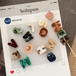 Perles en plastique acrylique bicolores effet marbre jade, à grand trou, lettres <span class=keywords><strong>alphabet</strong></span> épaisses, pour porte-clés et chaînes <span class=keywords><strong>de</strong></span> téléphone portable DIY - Product Image 2