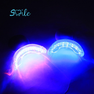 Mini portátil LED de carga blanqueamiento más luz infrarroja 32 LED luces blanqueadoras de dientes - Product Image 4