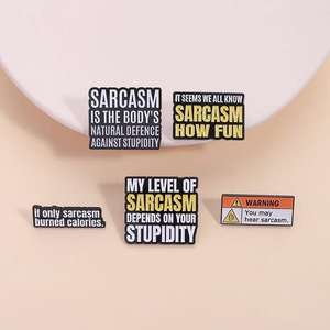 Lustige Zitate Nette Anime Cartoon Rucksack Tasche Revers Abzeichen Harte Emaille Pins für Abschluss spiele & Filme Kragen Brosche - Product Image 1