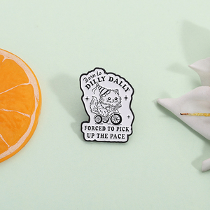 Cool Dog che indossa occhiali da sole spilla con spilla di animali divertenti spilla distintivo gioielli regalo per gli amici all'ingrosso - Product Image 2