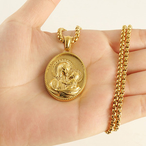레트로 18K PVD 골드 도금 스테인리스 스틸 오벌 3D 비즈 체인 펜던트 목걸이 (여성용/남성용) - Product Image 5