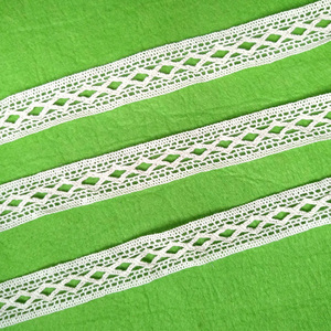 Thân Thiện Với Môi Crochet Bông Ribbon Ren <span class=keywords><strong>Trim</strong></span> Bán Buôn Rượu Vang Màu Đỏ Lưới Vải Cho Trang Trí Trims Và Thủ Công Mỹ Nghệ Lc007 - Product Image 4