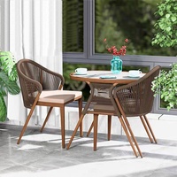 Ensemble de mobilier d'extérieur moderne, durable et imperméable pour hôtels, terrasses commerciales et espaces de loisirs, comprenant un fauteuil et une table à manger