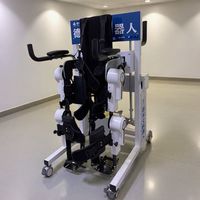 Exosquelette robotisé intelligent pour la rééducation des membres inférieurs avec système d'assistance à l'équilibre