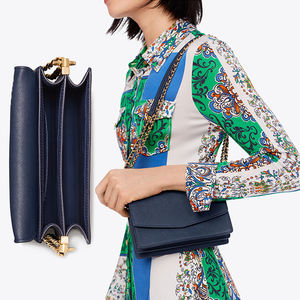 Sac à bandoulière en cuir véritable pour femmes tendance personnalisée OEM Sac à main pour femmes de créateurs - Product Image 6