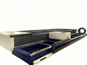 Nouvelle machine de découpe laser à fibre de type portique 3000W, équipement de découpe de tôles et de tubes 1500x3000mm, découpeuse de métal CNC refroidie par eau - Product Image 1