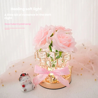 Lampe en forme de rose, lampe de table LED, cadeau pour filles, femmes, adolescentes, décoration de la maison, chambre à coucher, salon, fête, mariage, Saint-Valentin