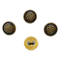 Bouton-pression métallique personnalisé avec logo et motif pour chemises, abayas et thobes de la marque Button Factory Clothing pour vêtements masculins