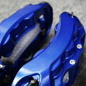 Caliper de Freno Modificado para Auto, Kit de Caliper de Frenos Grandes de 6 Pistones para Endless, para <span class=keywords><strong>Nissan</strong></span>, Toyota Land Cruiser <span class=keywords><strong>300</strong></span>, Yaris, Hiace, Camry, BMW E92 - Product Image 6