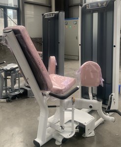 Les instructeurs de gymnastique utilisent un entraîneur interne et externe de type plaque pour entraîner les muscles des jambes. - Product Image 5
