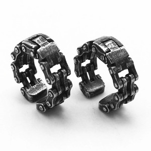 yunnique Cuff <b>Earrings</b> Motorcycle Chain Spring Clip Black Titanium Steel Unisex Retro Geometric Design For Couples Gift - Product Image 1