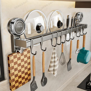 Estante de pared con ventosas y ganchos para almacenamiento de utensilios de cocina, sin perforaciones, acabado pulido. - Product Image 5