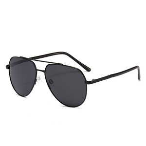 Lunettes de soleil en métal, monture noire, cerclées, verres carrés TAC, protection UV400, style homme, type 3, emballage boîte - Product Image 3