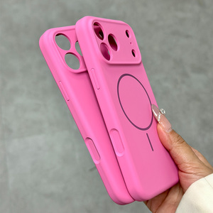 เคสโทรศัพท์ซิลิโคนสีพื้น รุ่น V-S08 ดีไซน์ทันสมัย ป้องกันแรงกระแทก สัมผัสนุ่มเหมือนผิวหนัง สำหรับ iPhone 13 14 15 16 17 Pro Max - Product Image 4