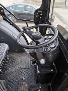 Tractores usados Japón usado cargadores máquina Caterpillar 428F para la venta de buena calidad en Shanghai China - Product Image 5