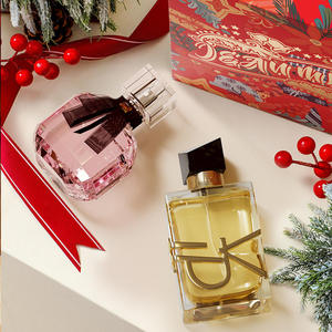 Coffret Cadeau de <span class=keywords><strong>Parfum</strong></span> de Luxe pour Femme, Faible MOQ (1-2 pièces), Vente en Gros, <span class=keywords><strong>Parfum</strong></span> Floral de Noël 100ml pour Cadeaux de Fêtes - Product Image 5