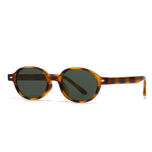 Gafas de Sol Acrílicas con Bisagras de Resorte, Lentes Polarizadas TAC, Protección UV400, Montura Completa, Anti-Radiación, Cómodas, Modernas, para Uso en Exteriores - Product Image 5
