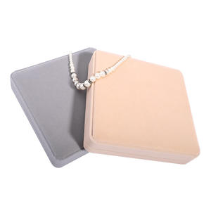 Boîte à bijoux de luxe personnalisée pour chaîne Boîtes à bijoux antiques en velours Boîte élégante pour collier - Product Image 6