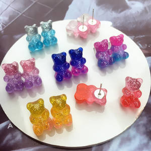 2025 nuevas niñas niños Adorable resina Gummy Bear pendientes lindo colorido Animal Teddy Jelly Bear Stud pendientes para mujeres niñas - Product Image 6