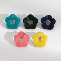 Broche multifonctionnelle en acrylique coloré en forme de fleur, épinglette ajourée décorative pour accessoires de costume, fixation pour lunettes, foulards et corsages
