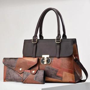 Sacs à main grande capacité pour femmes en <span class=keywords><strong>cuir</strong></span> PU avec coutures colorées, sacs fourre-tout <span class=keywords><strong>vintage</strong></span> de haute qualité pour femmes, vente en gros - Product Image 2