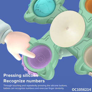Sucker sensoriel espace d'empilage rotatif bébé pop ensemble de jouets de bain en silicone - Product Image 5