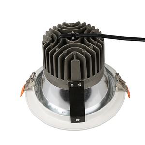 Downlight LED Antideslumbrante con UGR<19 - Iluminación Empotrada Comercial Regulable - Product Image 4