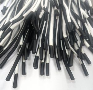 Pantalon à capuche avec logo personnalisé en polyester Cordon de serrage en métal et plastique pour vêtements - Product Image 1