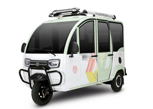 รถสามล้อขนาดเล็กแบบใหม่ปี 2024 มอเตอร์ไร้แปรงถ่าน 251-350 วัตต์ 4 ที่นั่ง ห้องโดยสารปิด สำหรับครอบครัว ใช้ดิสก์เบรกหน้า - Product Image 6